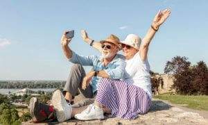 Como aproveitar a terceira idade com qualidade e bem-estar?