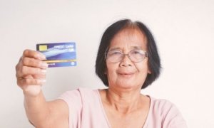 Cartão consignado: como funciona e vale a pena fazer?