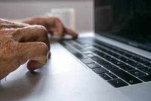 Empréstimo para aposentado online: entenda